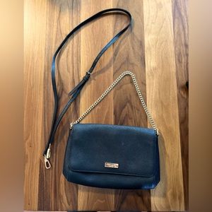 Kate Spade crossbody bag with gold chain
